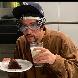 Meet your Posher, Edith